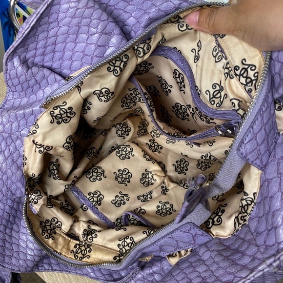 Purple purse - Picture 3 of 3